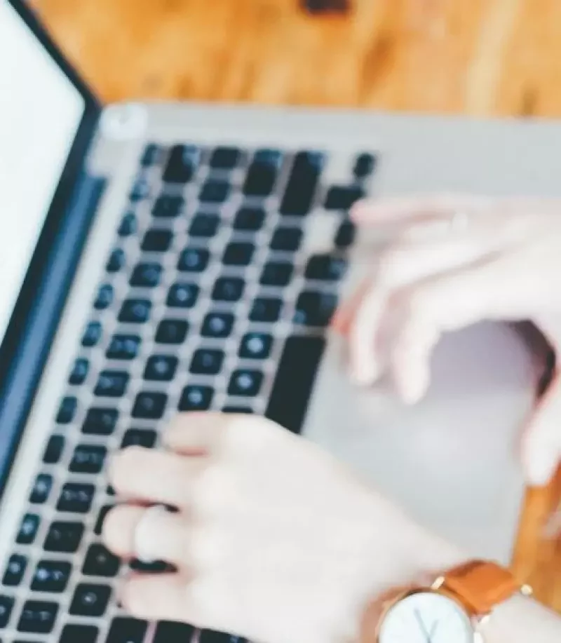 internetpesten online.JPG.webp