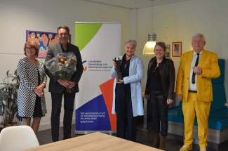2) Groepsfoto Bestuur LVV met Yvonne Maasdam